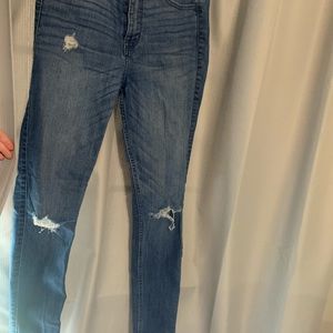 Jeans with rips in knees